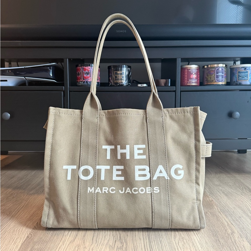 Marc Jacobs Canvas Tote
